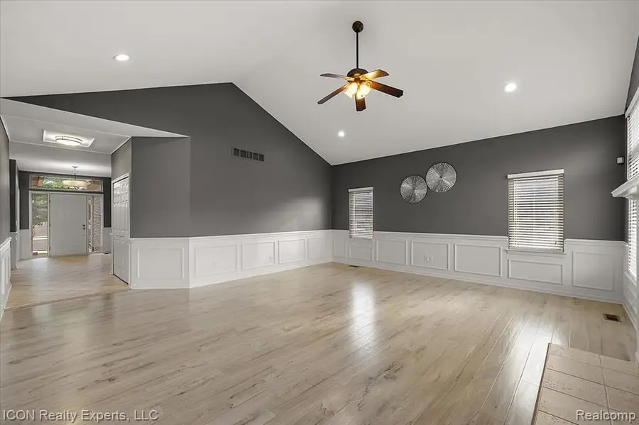 17542 Goldeneye, Clinton Township, MI 48038 - #3