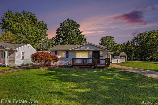 543 Atwater, Lake Orion, MI 48362