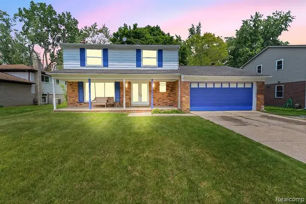19800 Cherry Hill, Southfield, MI 48076