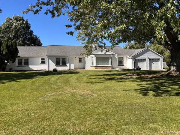 1055 Millville, Lapeer, MI 48446