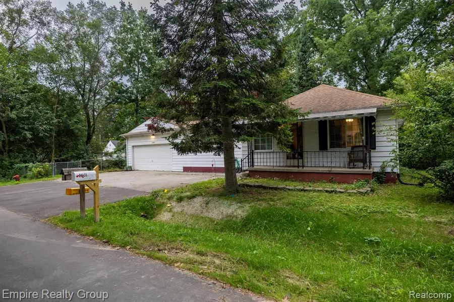 21331 Collingham, Farmington Hills, MI 48336 - #2