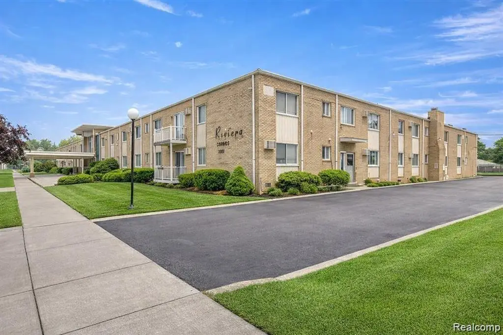 7350 N Inkster #118, Dearborn Heights, MI 48127 - #1
