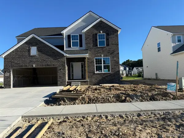 6207 N Trailwoods, Ann Arbor, MI 48103