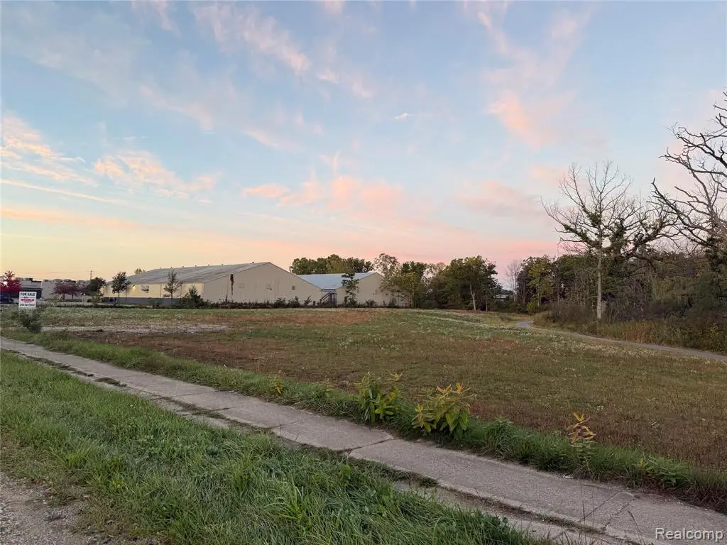 1727 Crescent Lake, Waterford, MI 48327 - #1