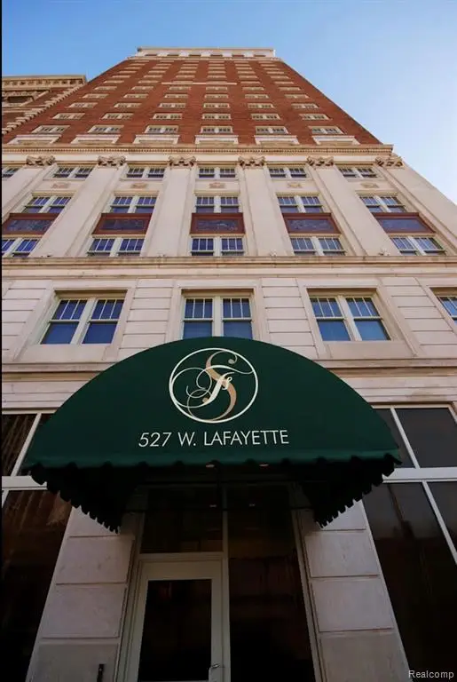 525 W Lafayette #11B, Detroit, MI 48226 - #1