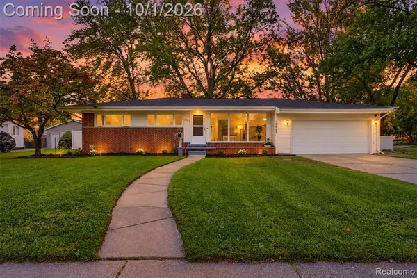 32965 Cloverdale, Farmington, MI 48336