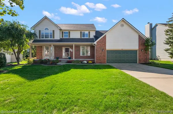 394 Evaline, Troy, MI 48085