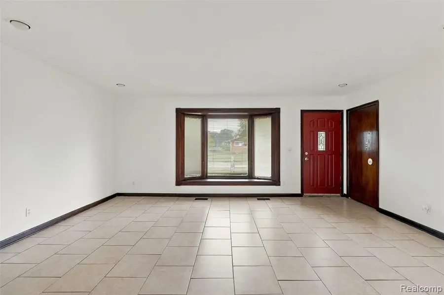 32416 Exeter, Warren, MI 48092 - #3