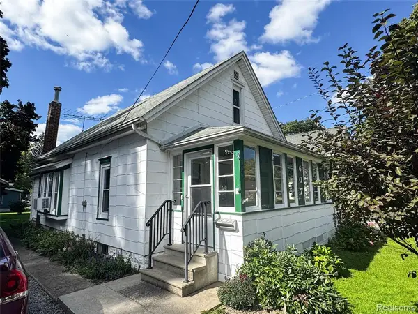 607 N Oak, Durand, MI 48429