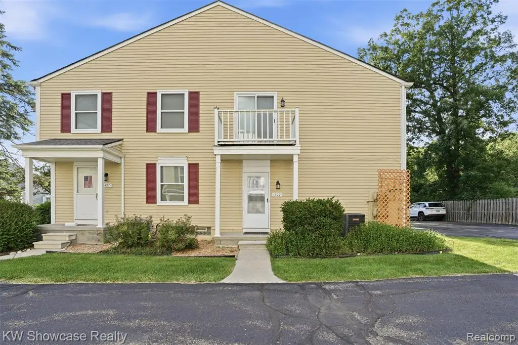 1499 Mariner, Walled Lake, MI 48390 - #1