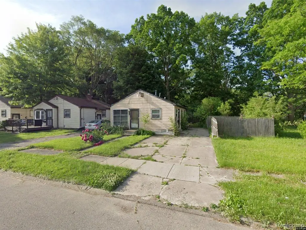313 W Ruth, Flint, MI 48505 - #1