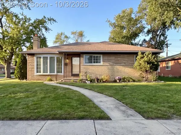 13440 Northfield, Oak Park, MI 48237