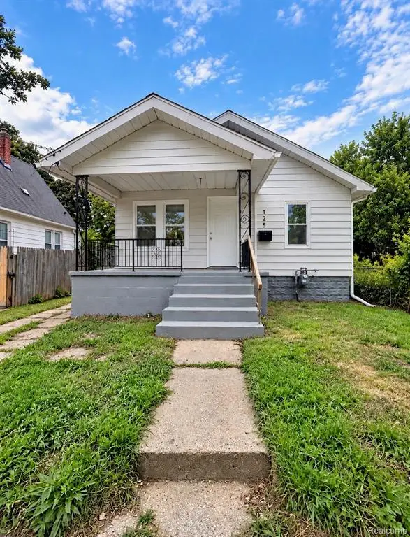 125 E Oakley, Flint, MI 48503 - #1