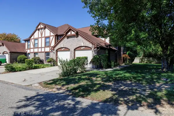 19350 W 11 Mile, Lathrup Village, MI 48076