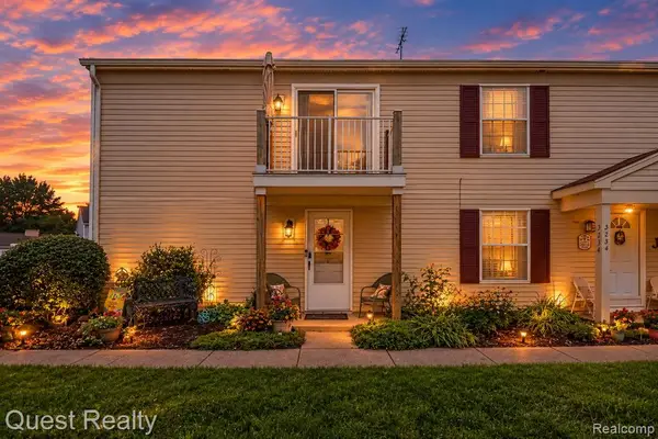 3232 Birchcreek, Lake Orion, MI 48360