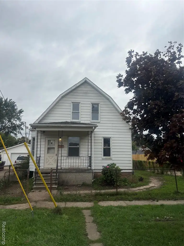 713 W 5th, Monroe, MI 48161 - #1