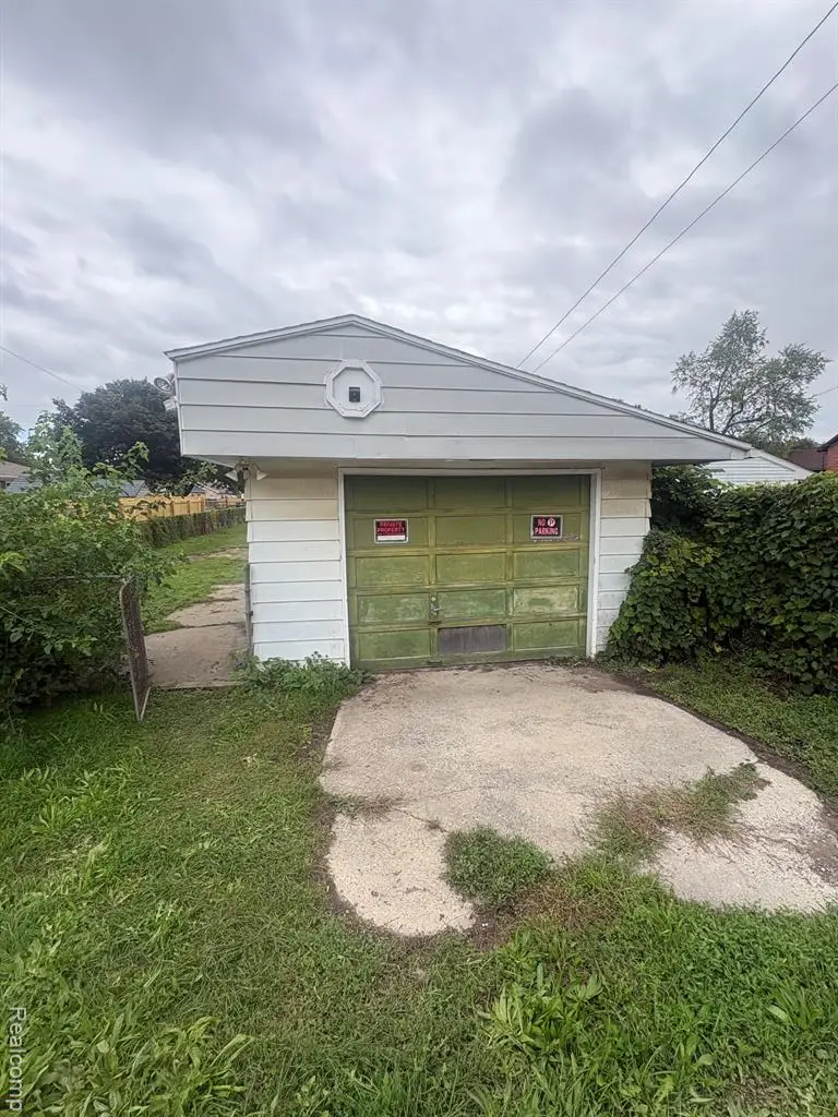 713 W 5th, Monroe, MI 48161 - #2