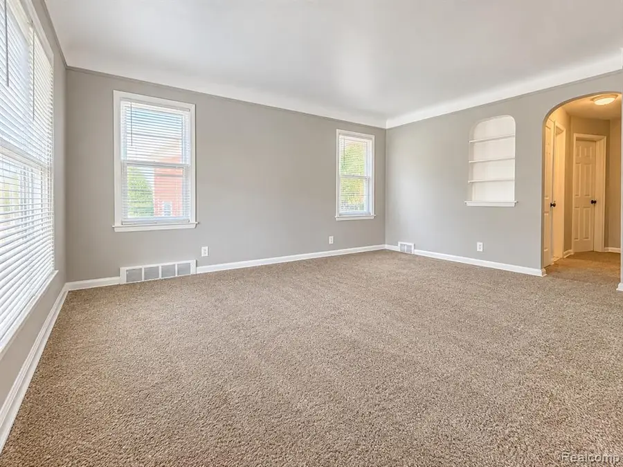 16317 Carlisle, Detroit, MI 48205 - #2