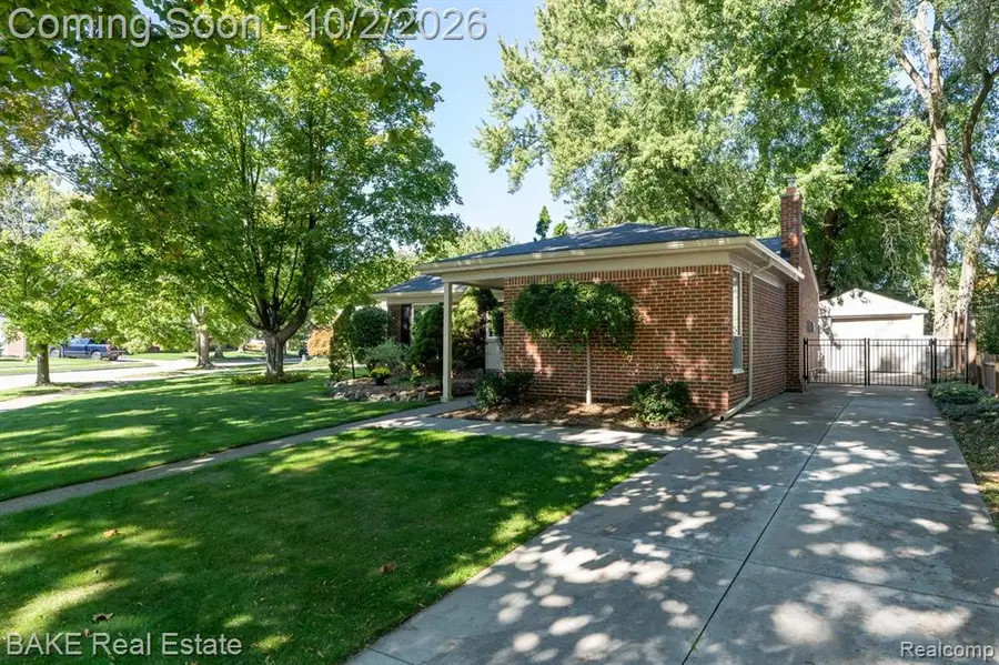 1554 Lexington, Plymouth, MI 48170 - #3