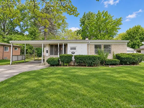 15310 Oak Park, Oak Park, MI 48237