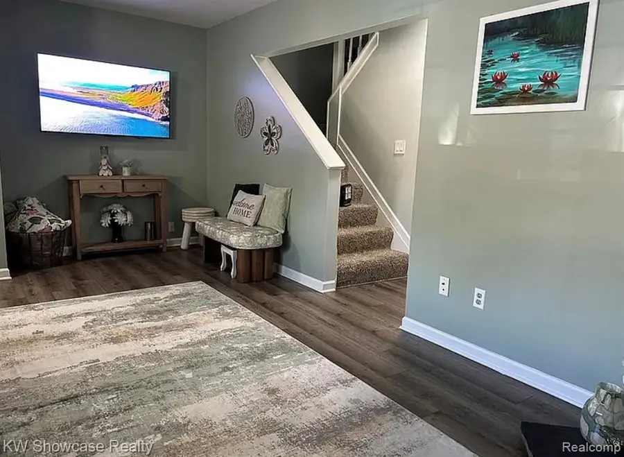 249 Wind Way #249, Walled Lake, MI 48390 - #2