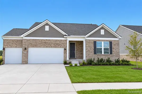 20505 West Kilburn, Macomb, MI 48044