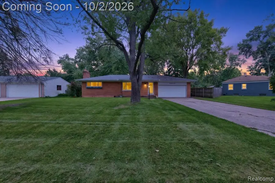 5539 Sunwood, Waterford, MI 48329 - #2