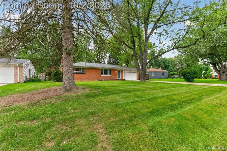 5539 Sunwood, Waterford, MI 48329 - #3