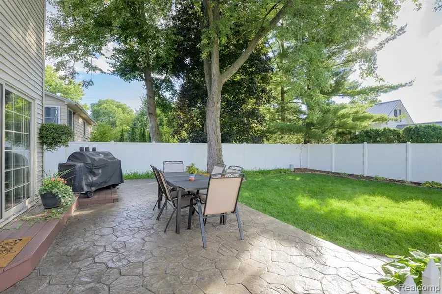 3627 Bristol, Troy, MI 48083 - #2