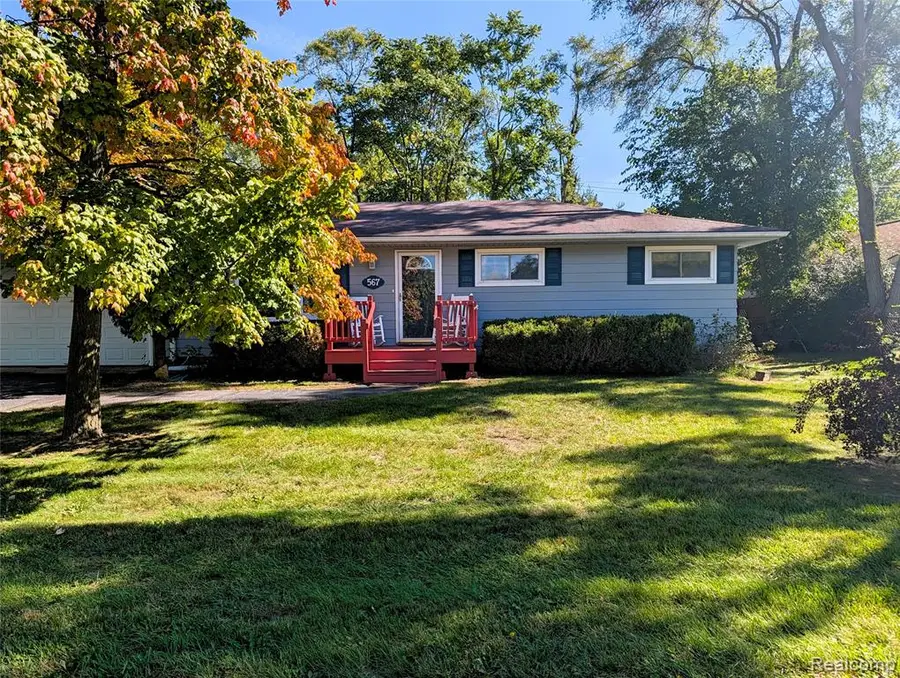 567 Pine Tree, Lake Orion, MI 48362 - #2