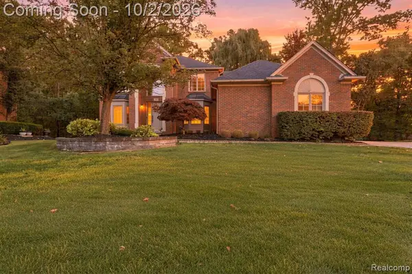 559 Trillium, Troy, MI 48085