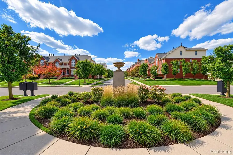 1450 Devon #128, Troy, MI 48084 - #2