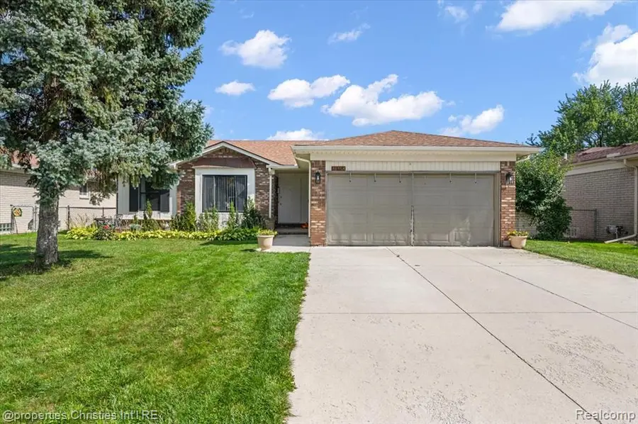 38364 Yonkers, Sterling Heights, MI 48310 - #2