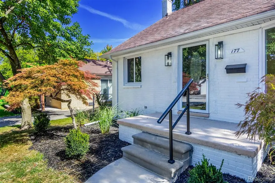 177 Avery, Clinton Township, MI 48036 - #3