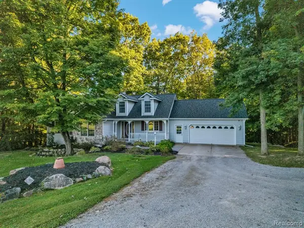 575 Vista Del Sol, Lapeer, MI 48446
