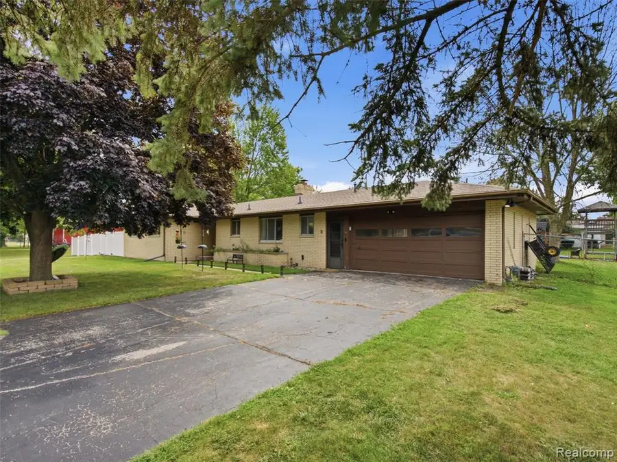 2714 Fairfield, Bay City, MI 48706 - #3