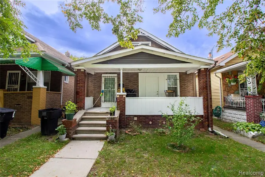 9167 American, Detroit, MI 48204 - #2
