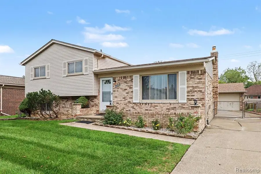 39158 Roland, Sterling Heights, MI 48310 - #3
