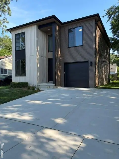 1335 E Cambourne, Ferndale, MI 48220 - #2