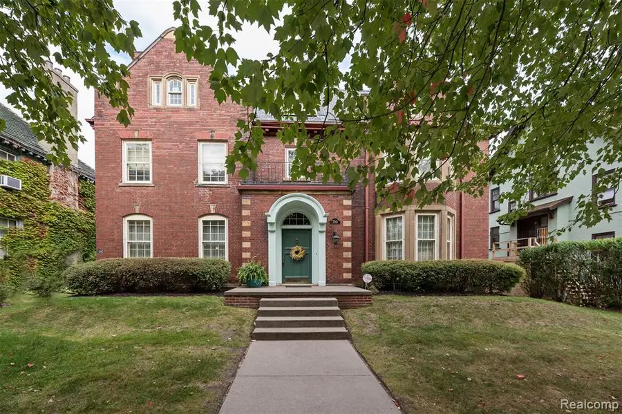 700 Parker, Detroit, MI 48214 - #2