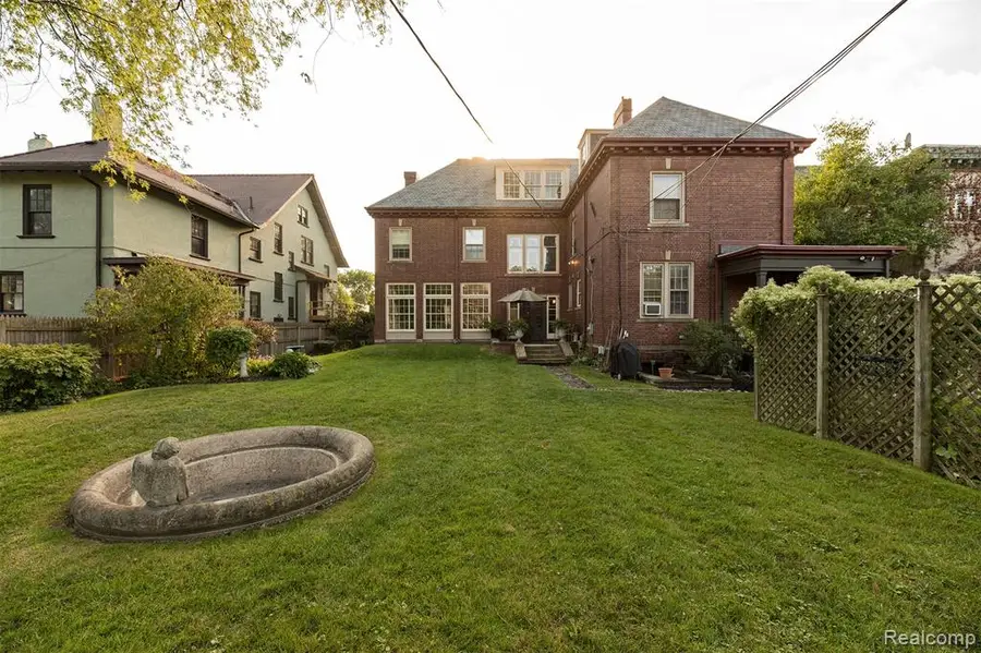 700 Parker, Detroit, MI 48214 - #3