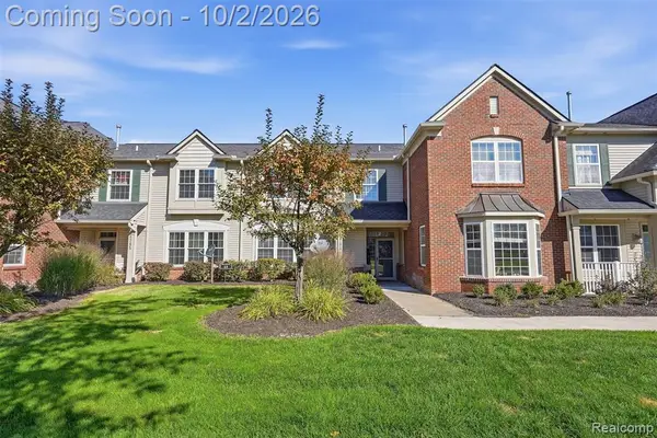 4293 Hampton Ridge, Howell, MI 48843