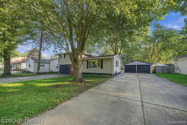 8580 Nancy, Utica, MI 48317