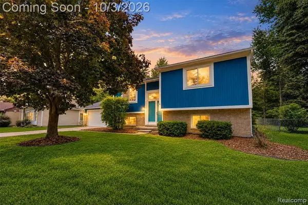 30530 Ambeth, Farmington Hills, MI 48336