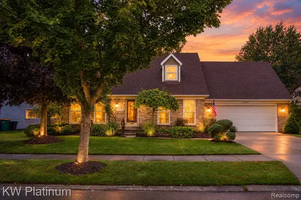 70155 Canterbury, Richmond, MI 48062