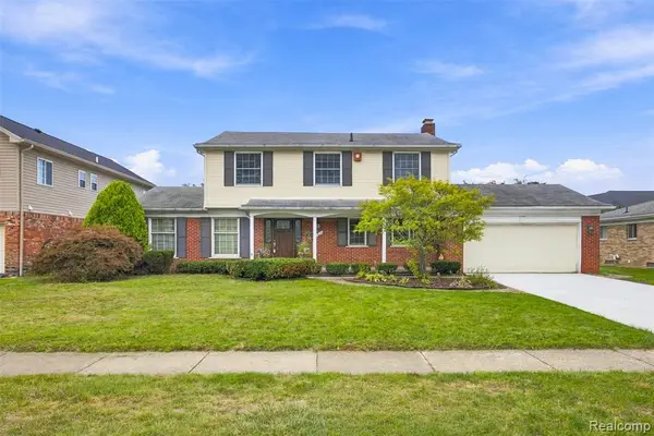 1615 N Evangeline, Dearborn Heights, MI 48127