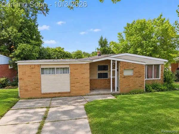 14450 Northfield, Oak Park, MI 48237
