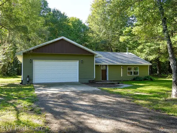 5167 Howard, Kimball, MI 48074