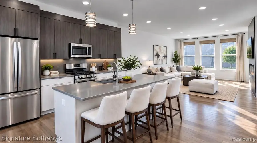 2837 Summers, Troy, MI 48084 - #2