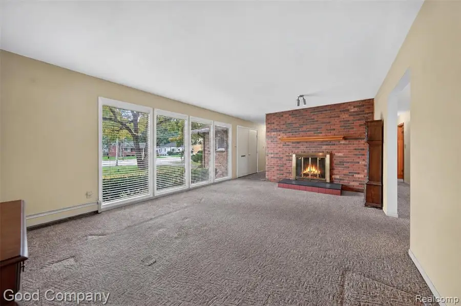 200 W 13 Mile, Royal Oak, MI 48073 - #2